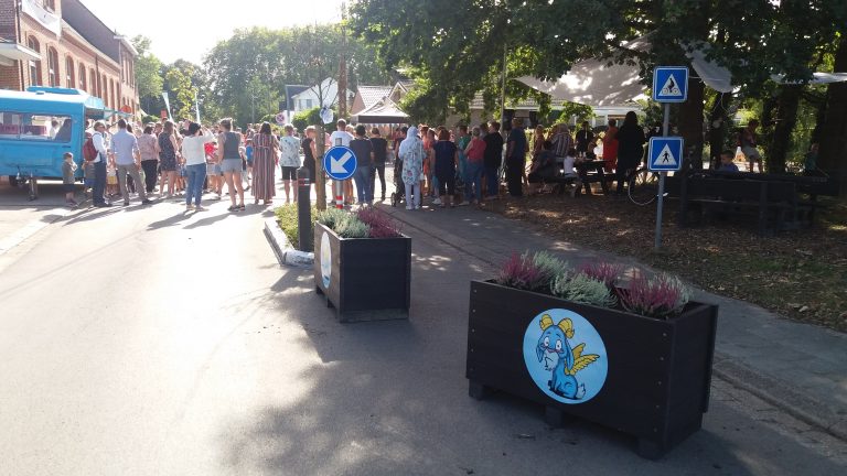 VBS De Appelboom Branst Paraat Voor De Schoolstraat vbs-de-appelboom-branst-paraat-voor-de-schoolstraat